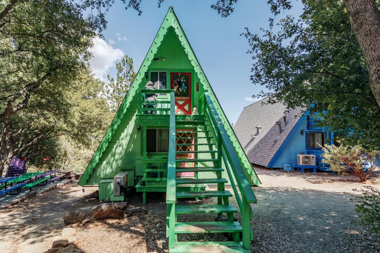 Hicksville Pines Chalets & Motel Idyllwild Zewnętrze zdjęcie