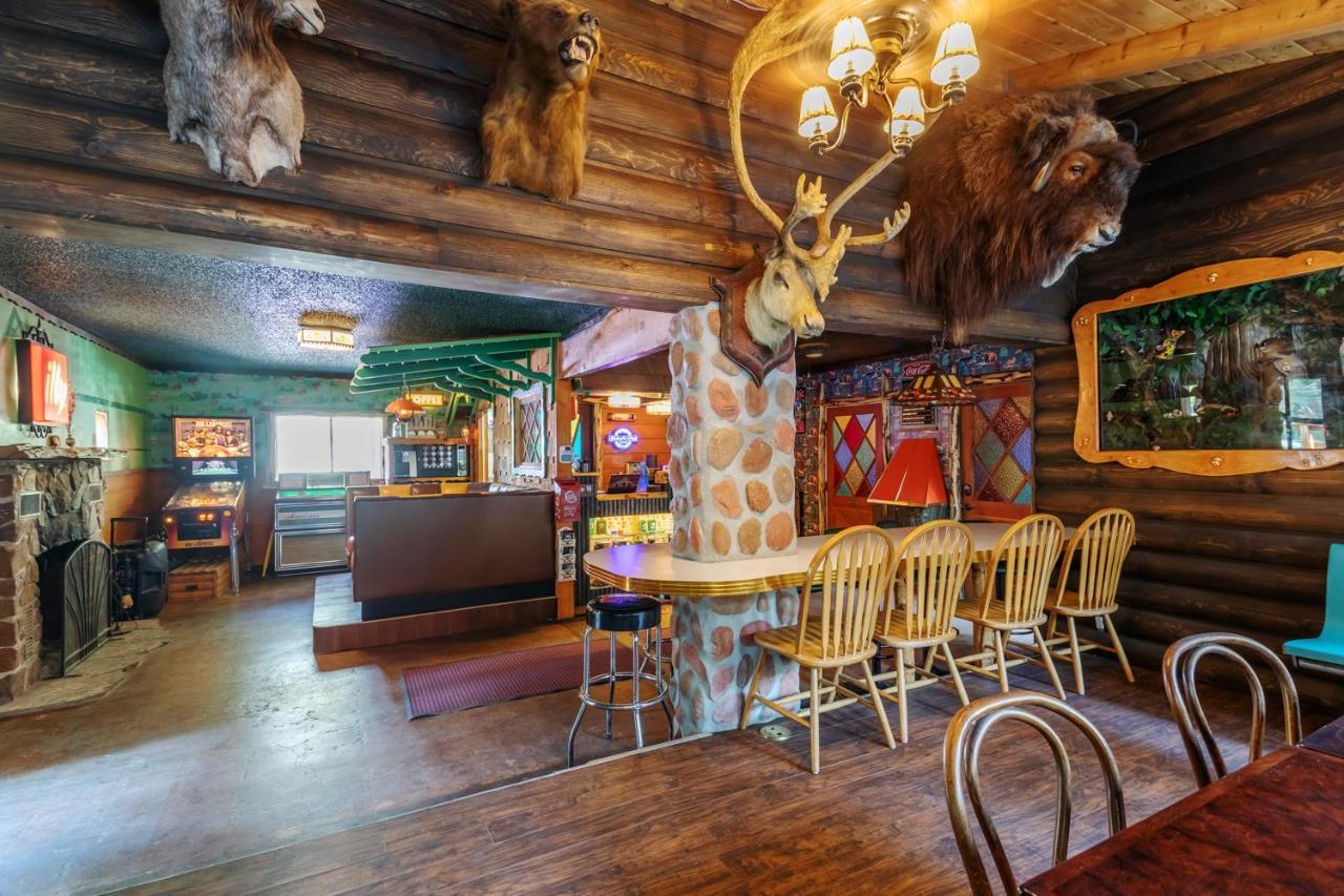 Hicksville Pines Chalets & Motel Idyllwild Zewnętrze zdjęcie