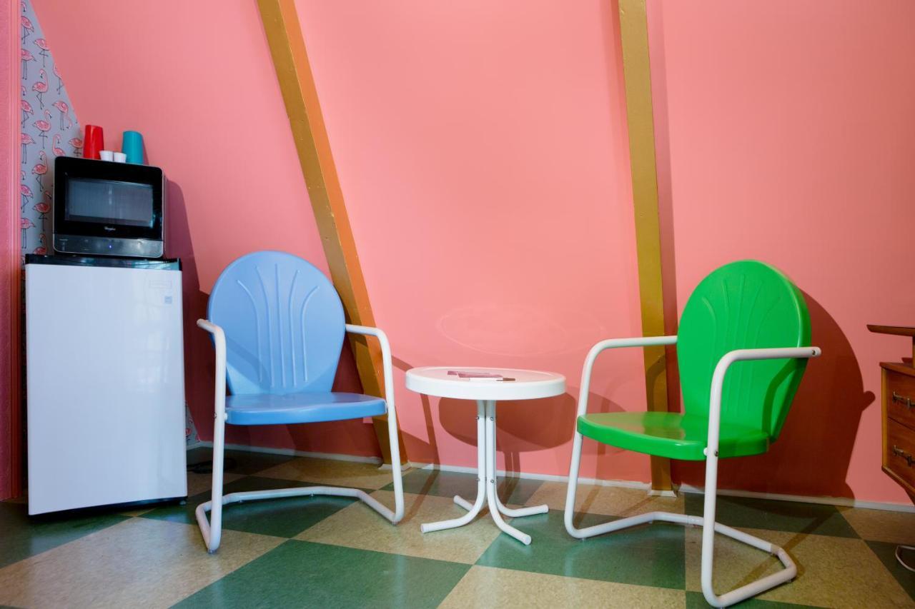 Hicksville Pines Chalets & Motel Idyllwild Zewnętrze zdjęcie