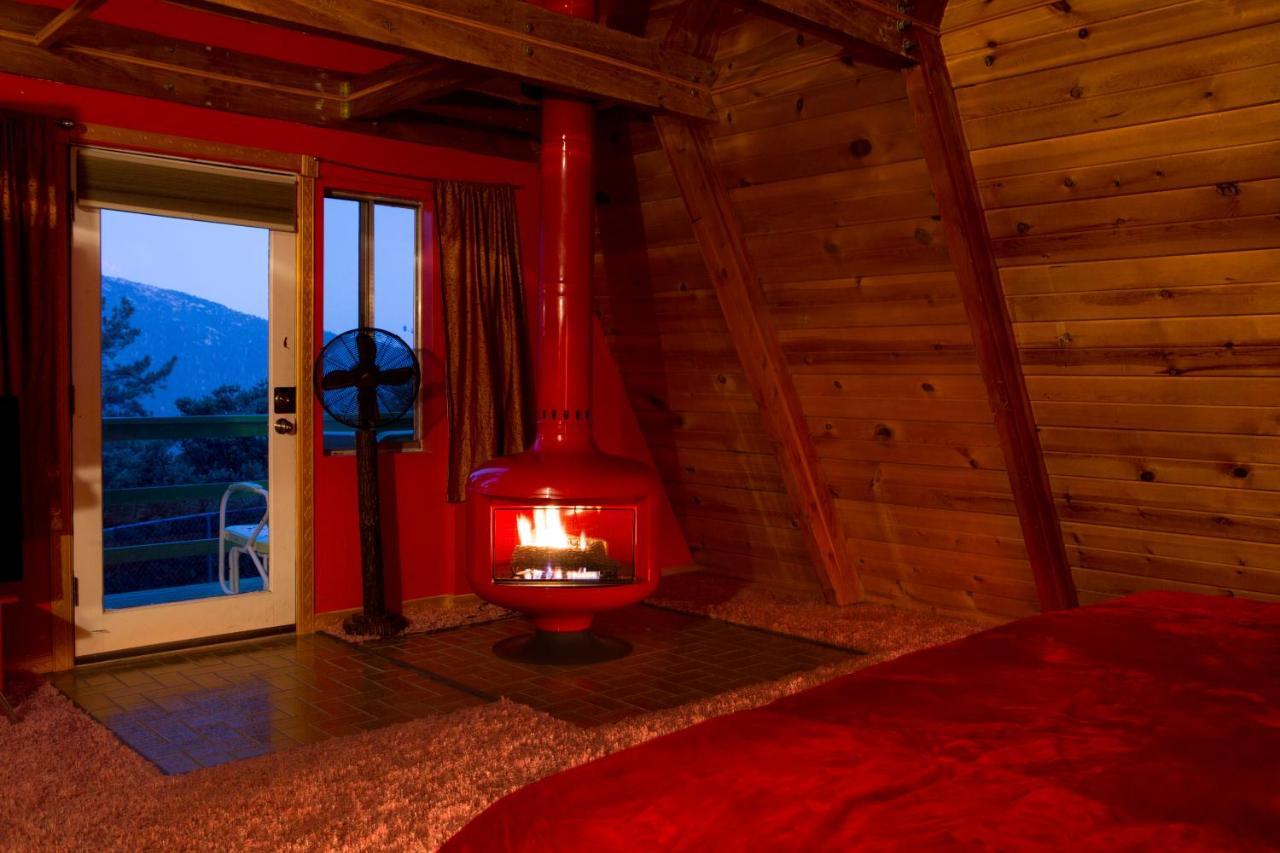 Hicksville Pines Chalets & Motel Idyllwild Zewnętrze zdjęcie