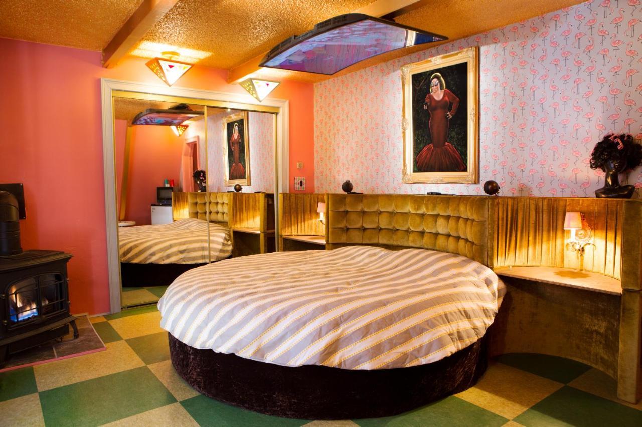 Hicksville Pines Chalets & Motel Idyllwild Zewnętrze zdjęcie
