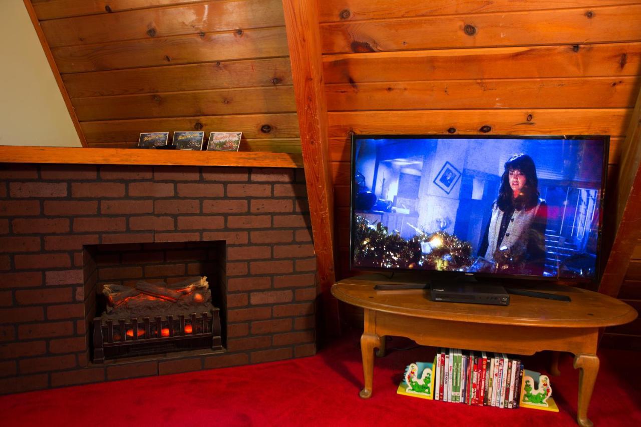 Hicksville Pines Chalets & Motel Idyllwild Zewnętrze zdjęcie