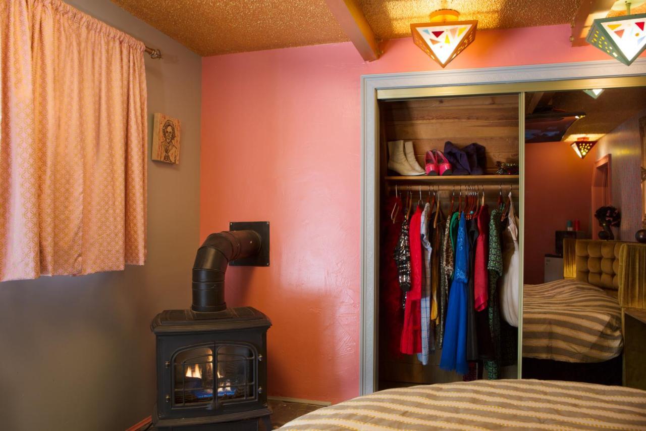 Hicksville Pines Chalets & Motel Idyllwild Zewnętrze zdjęcie